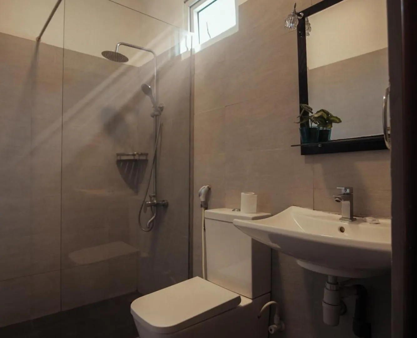 Guest house D Plus B&B Negombo